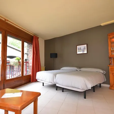 Turisticos Poblado 3* Arinsal